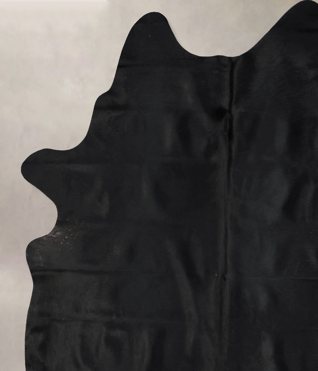 Solid Black XX-Large Brazilian Cowhide Rug 8'7"H x 7'0"W #B17259 by Hu