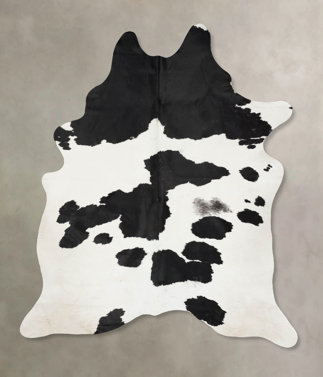 Black and White X-Large Brazilian Cowhide Rug 8'2"H x 6'0"W #B17419 by