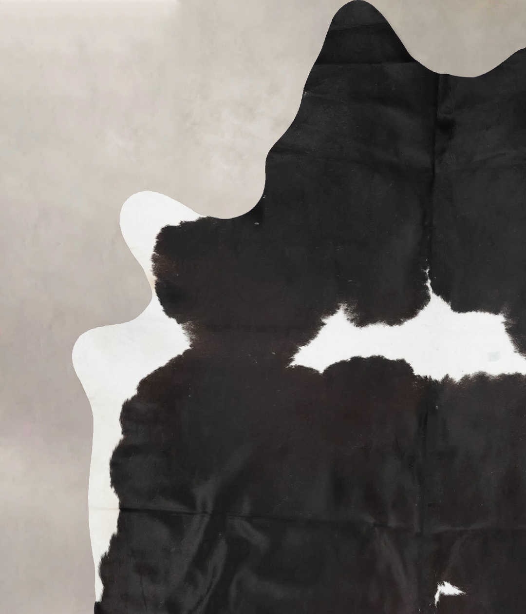 Black and White XX-Large Brazilian Cowhide Rug 8'7"H x 6'7"W #B17464 b