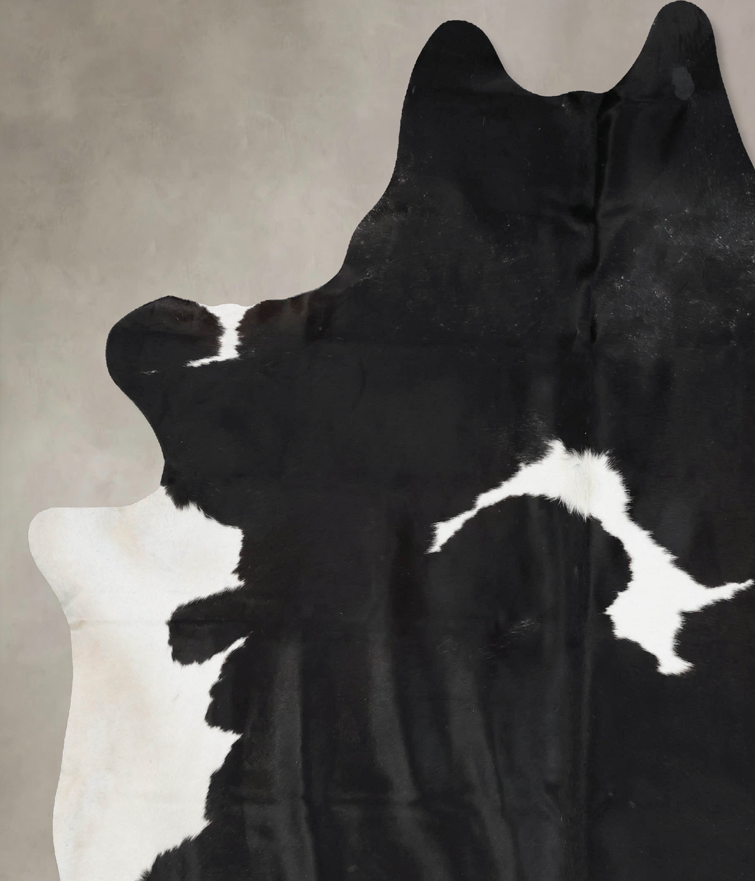Black and White XX-Large Brazilian Cowhide Rug 8'11"H x 7'1"W #B17521 