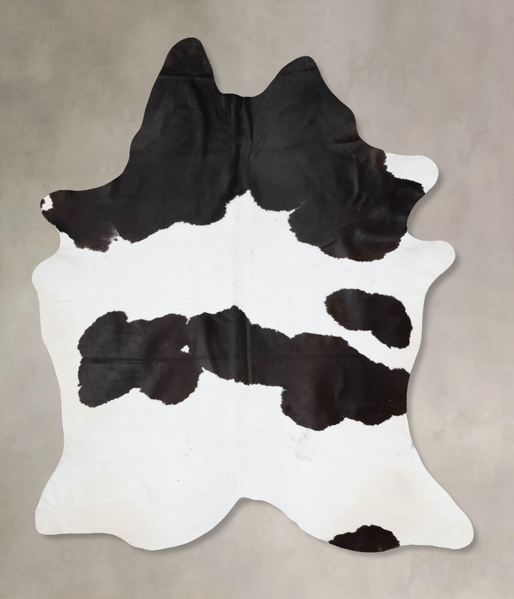 Black and White XX-Large Brazilian Cowhide Rug 9'0"H x 6'11"W #B17630 by Hudson Hides