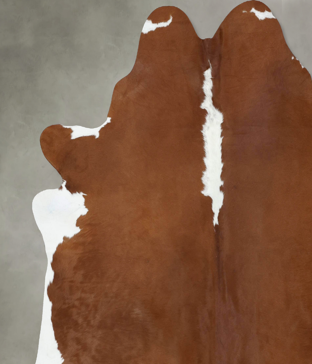 Hereford XX-Large Brazilian Cowhide Rug 8'1"H x 7'5"W #B18018 by Hudso
