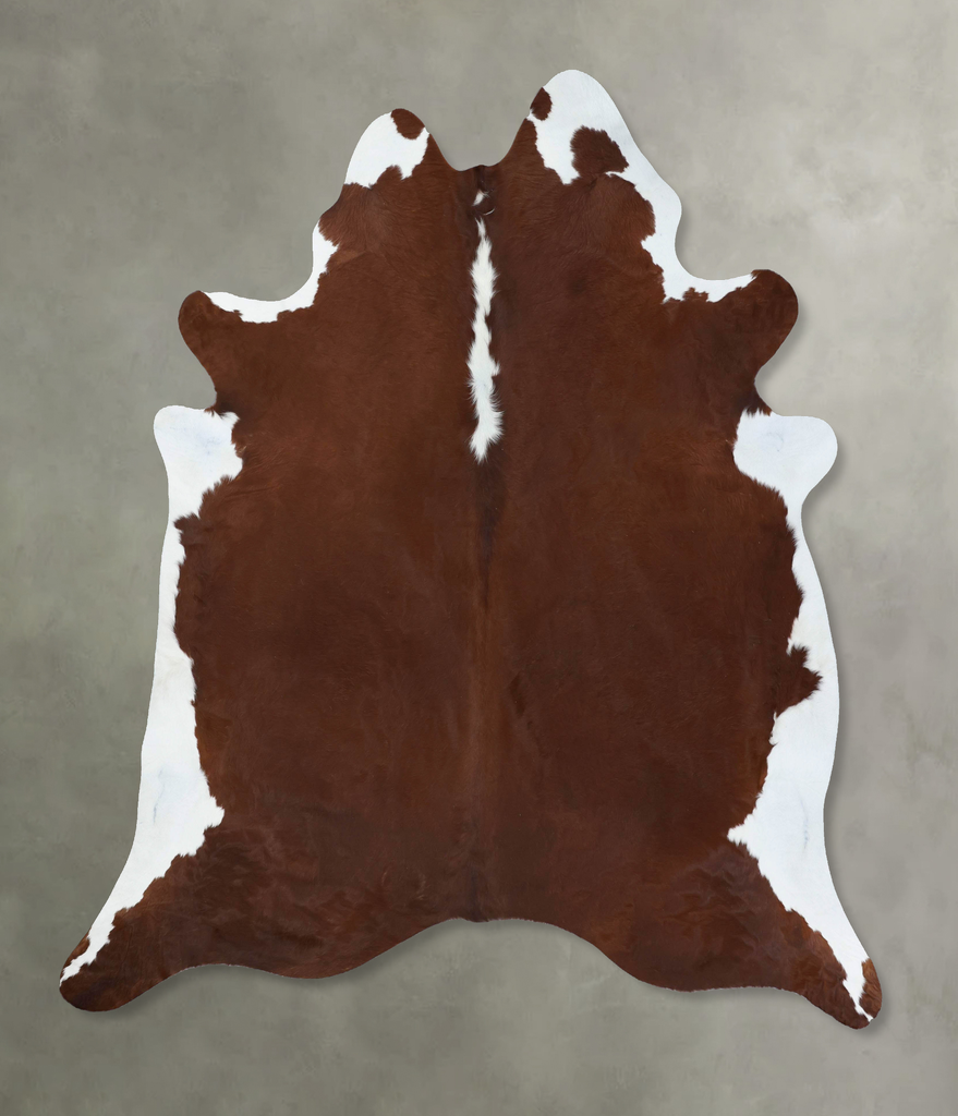 Hereford XX-Large Brazilian Cowhide Rug 8'6"H x 7'5"W #B18097 by Hudson Hides