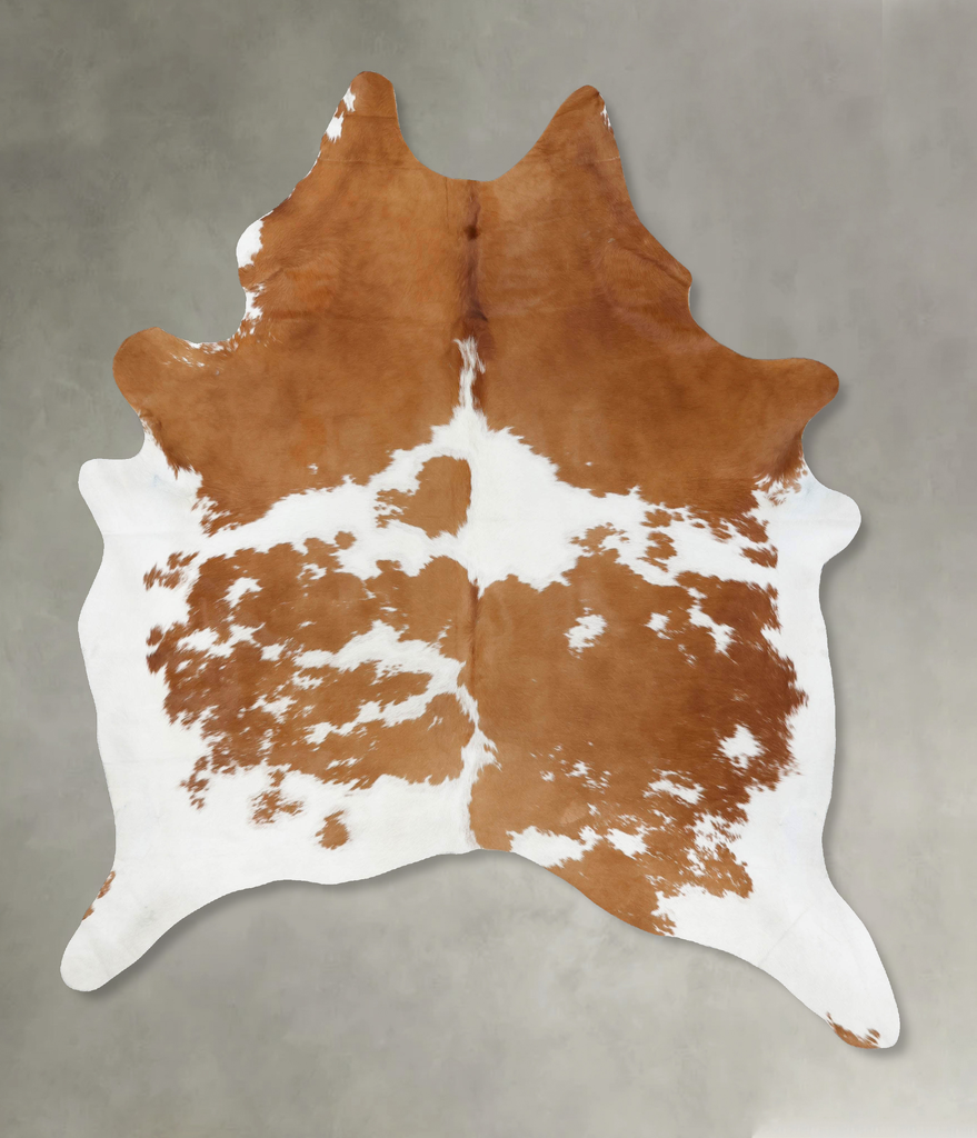 Beige and White X-Large Brazilian Cowhide Rug 8'1"H x 6'1"W #B18702 by Hudson Hides