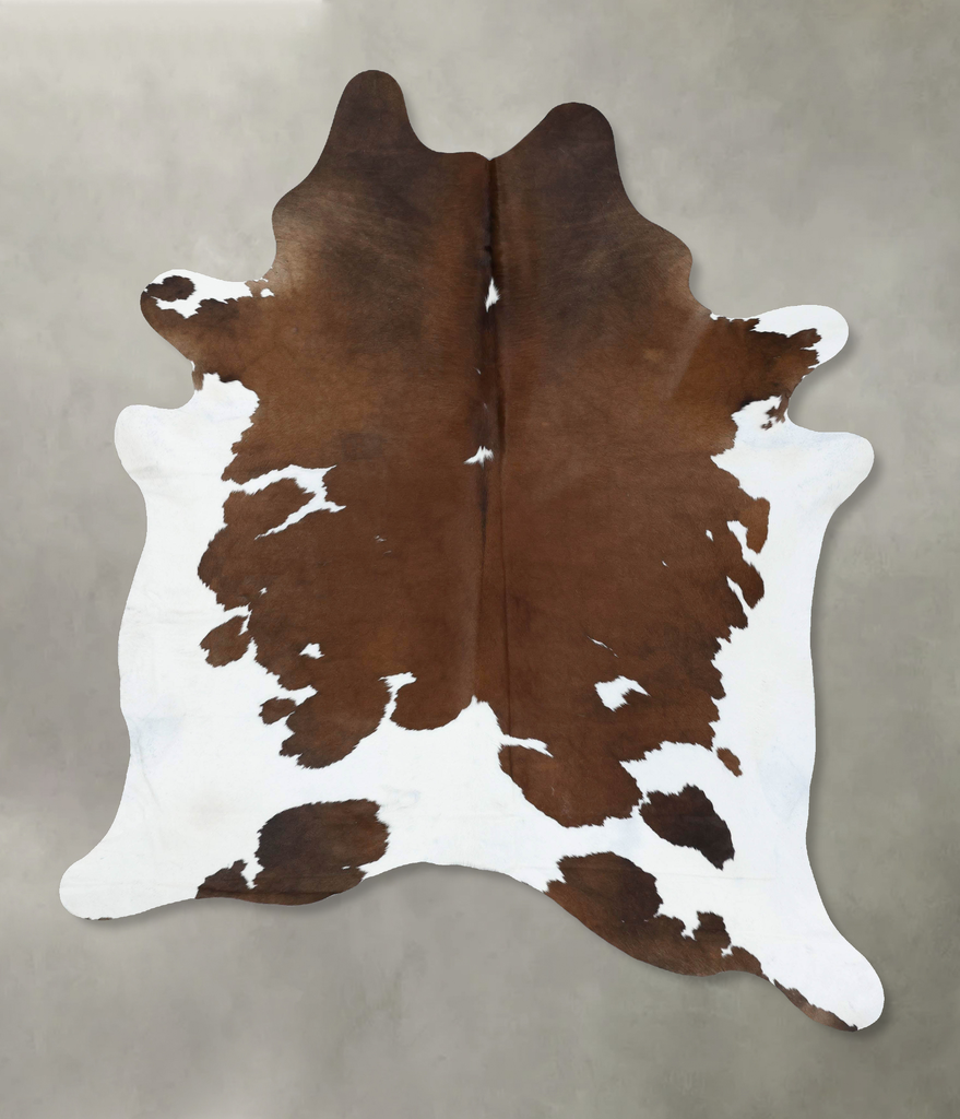 Brown and White XX-Large Brazilian Cowhide Rug 8'10"H x 6'9"W #B18906 by Hudson Hides