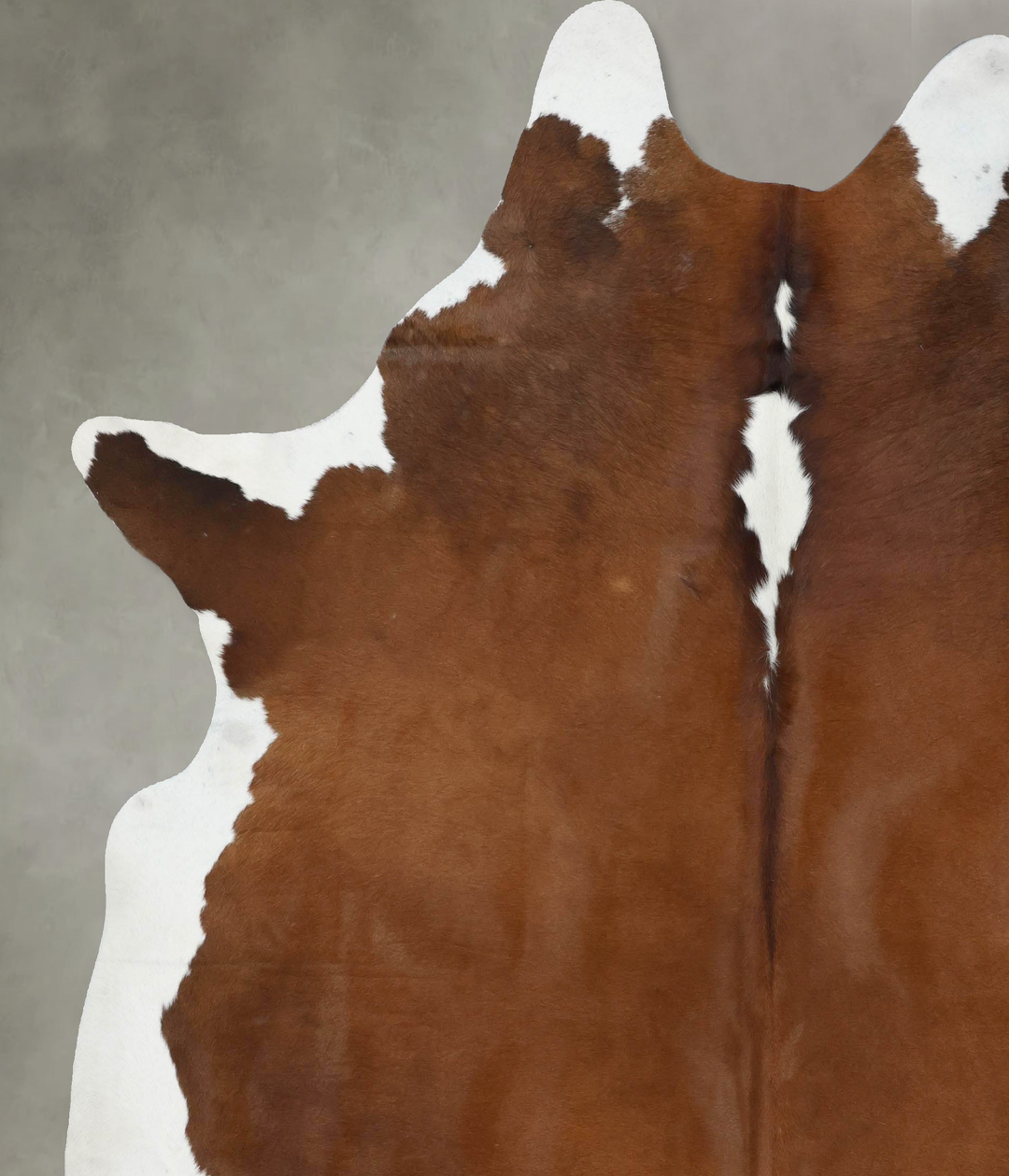 Hereford XX-Large Brazilian Cowhide Rug 8'11"H x 7'5"W #B18918 by Huds