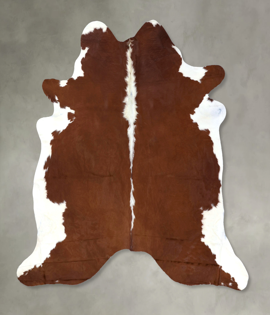 Hereford XX-Large Brazilian Cowhide Rug 7'9"H x 7'5"W #B19292 by Hudson Hides