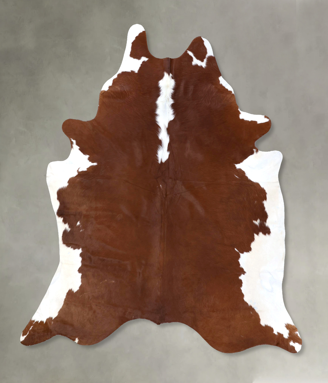 Hereford XX-Large Brazilian Cowhide Rug 7'9"H x 6'8"W #B19296 by Hudso