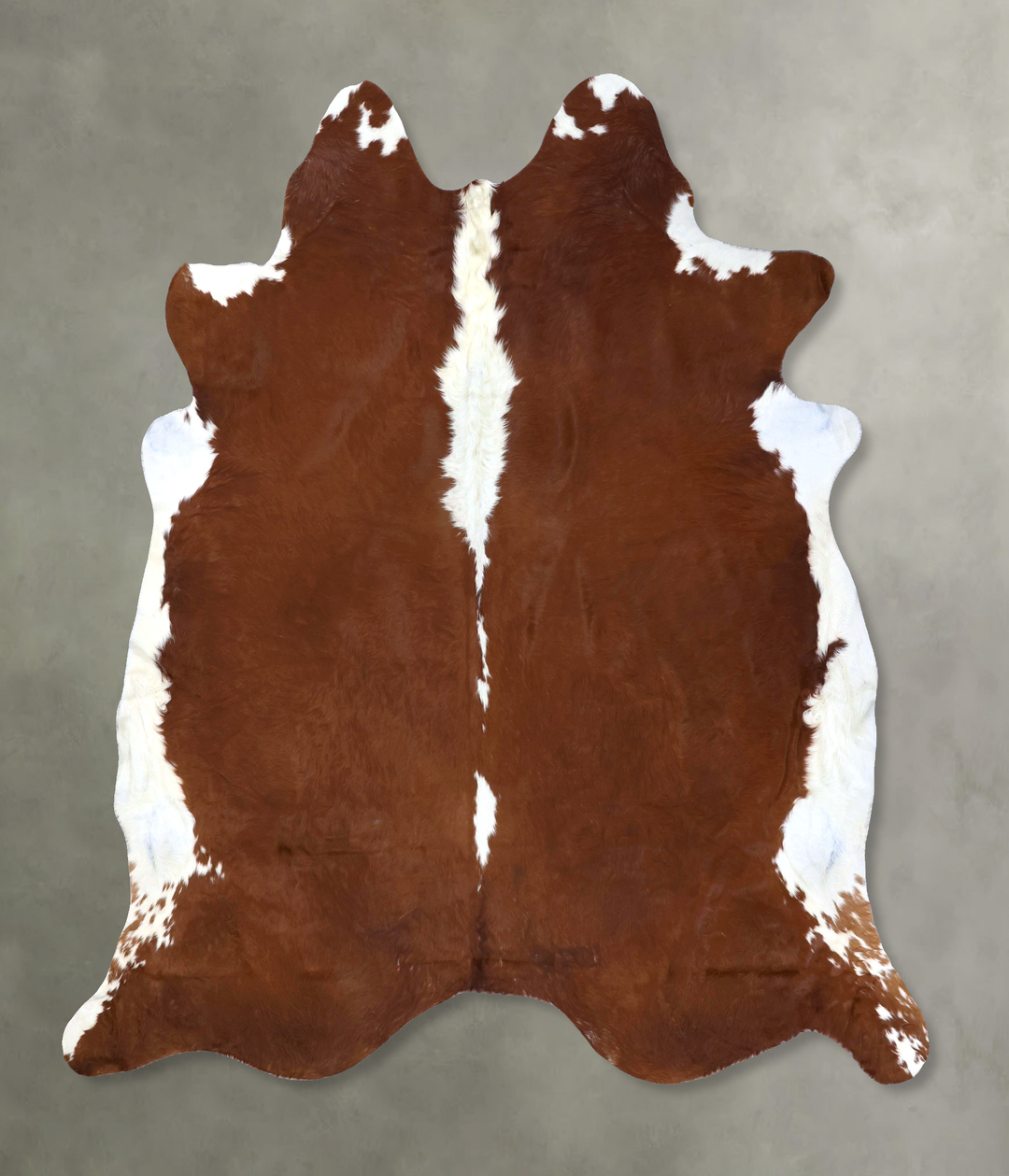 Hereford XX-Large Brazilian Cowhide Rug 8'4"H x 7'10"W #B19308 by Huds