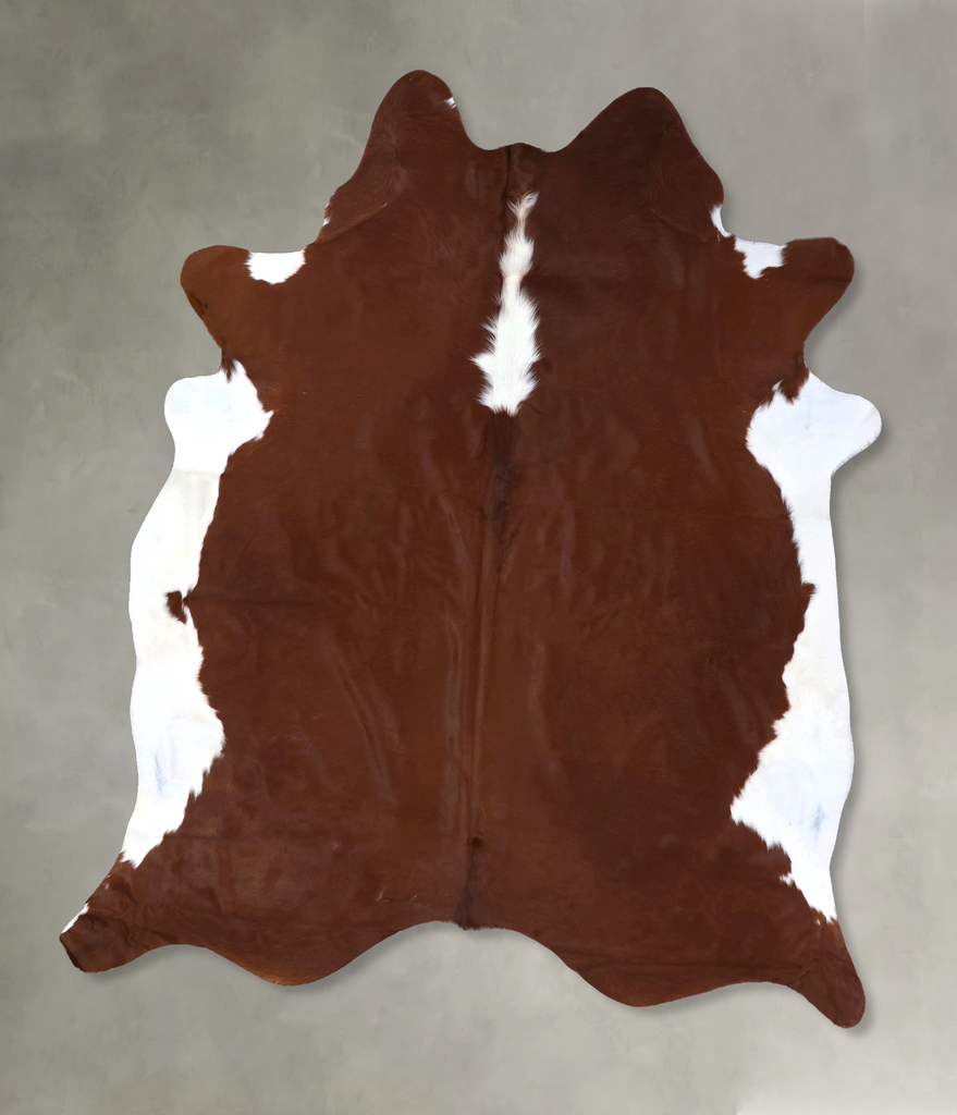 Hereford XX-Large Brazilian Cowhide Rug 8'4"H x 7'3"W #B19311 by Hudson Hides