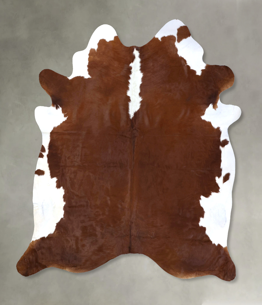 Hereford XX-Large Brazilian Cowhide Rug 8'4"H x 7'4"W #B19326 by Hudson Hides