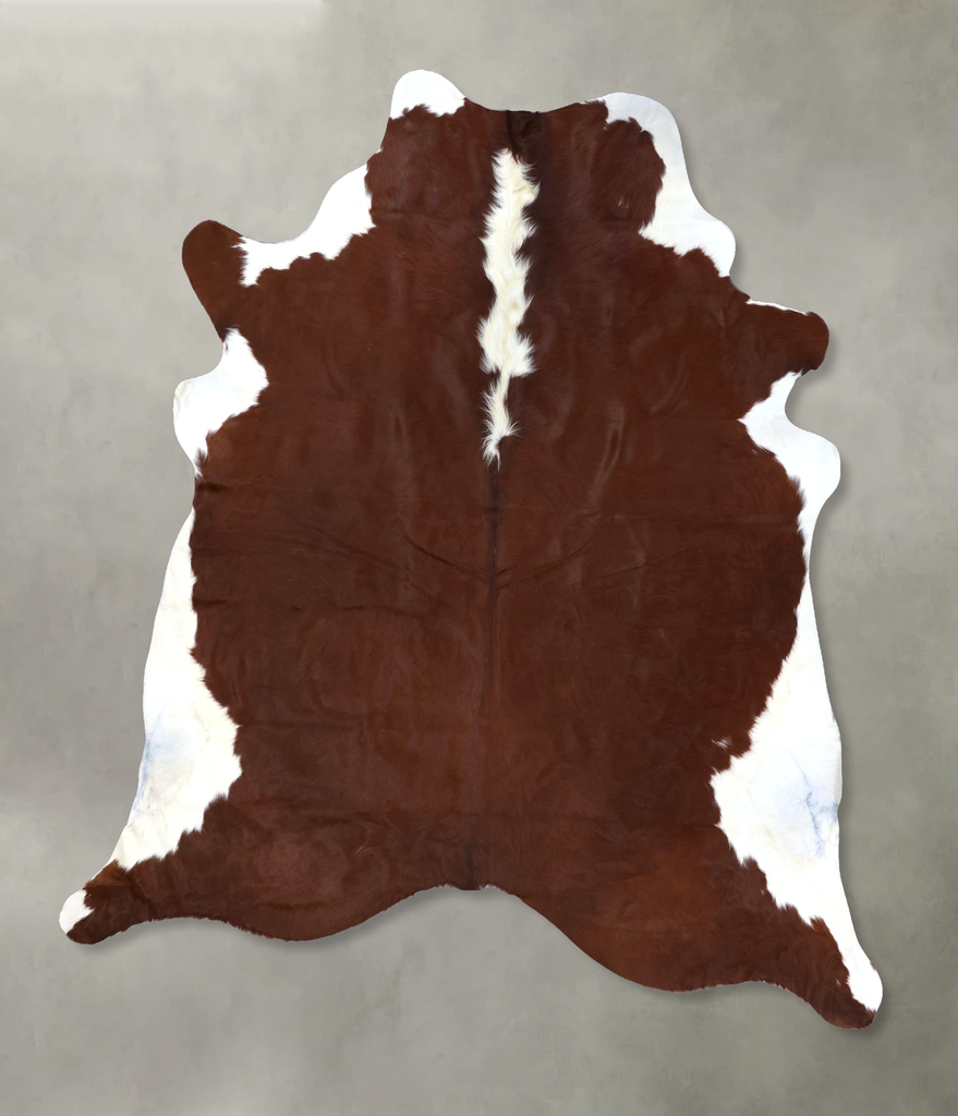 Hereford XX-Large Brazilian Cowhide Rug 8'6"H x 7'7"W #B19334 by Hudson Hides
