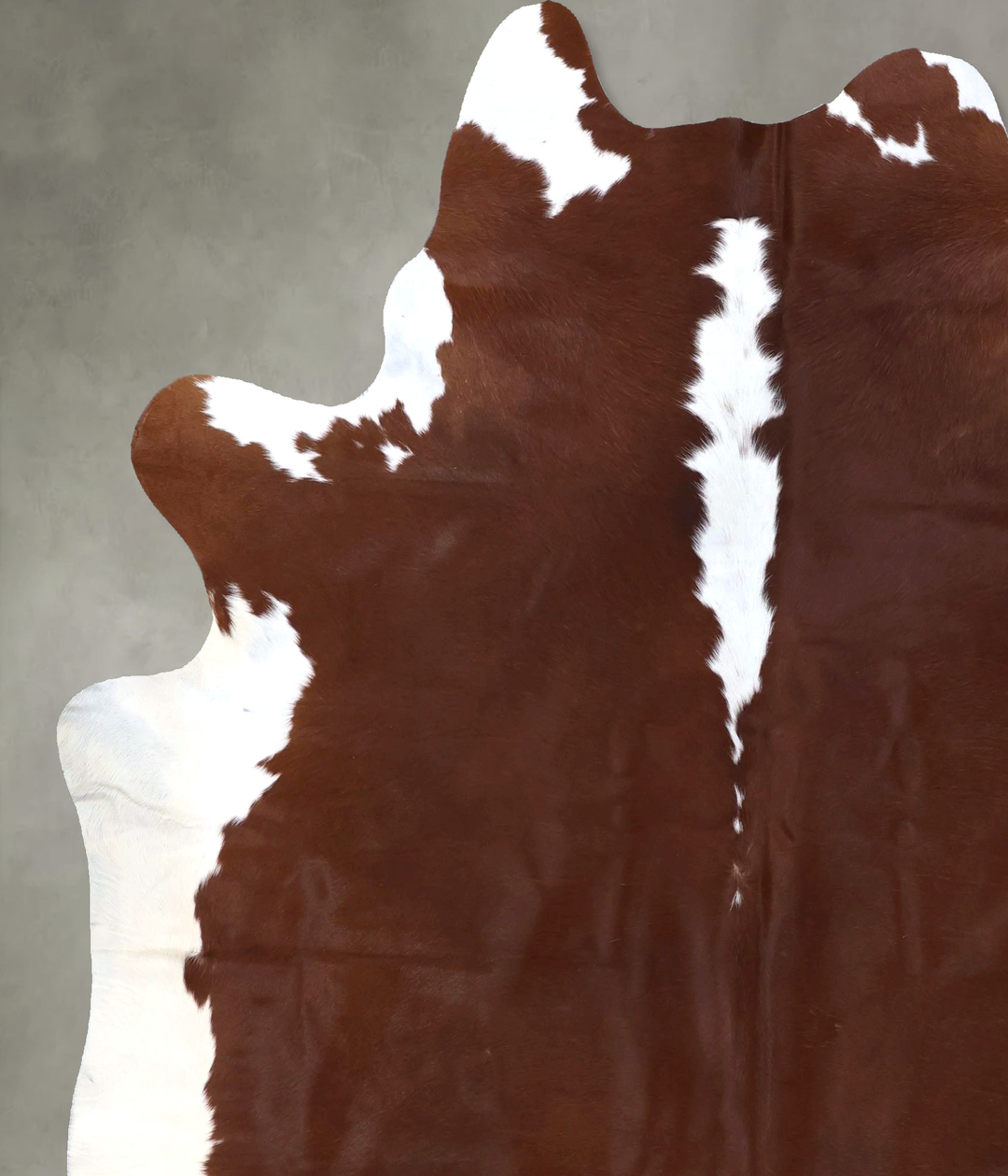 Hereford XX-Large Brazilian Cowhide Rug 7'10"H x 6'8"W #B19353 by Huds