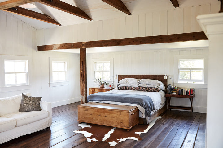 Brown and White Regular XX-Large Brazilian Cowhide Rug 7'9"H x 6'5"W #B19354 by Hudson Hides