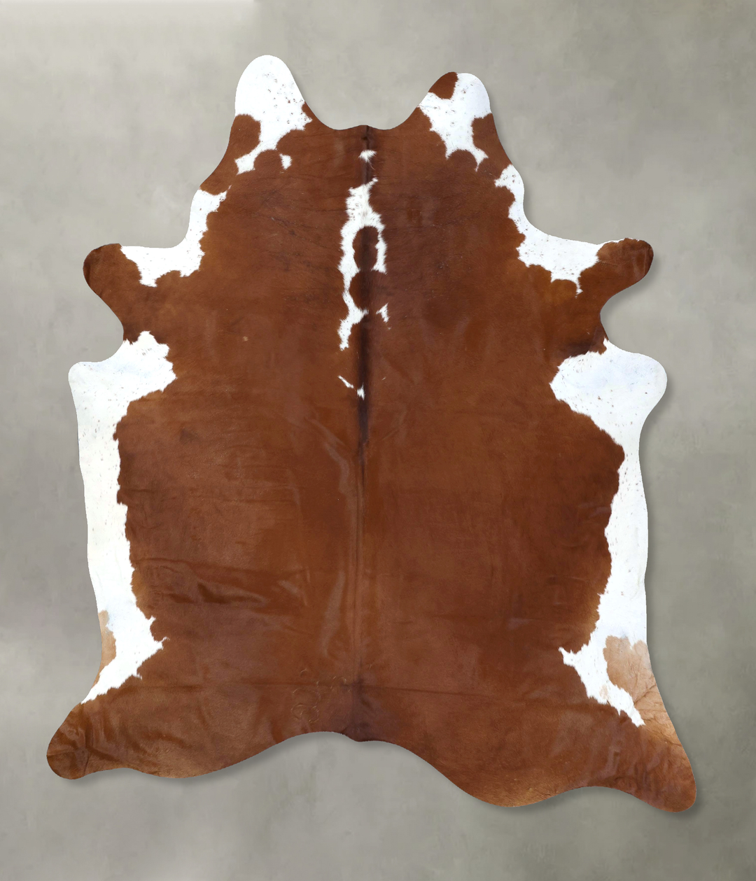 Hereford XX-Large Brazilian Cowhide Rug 8'3"H x 6'10"W #B19389 by Huds
