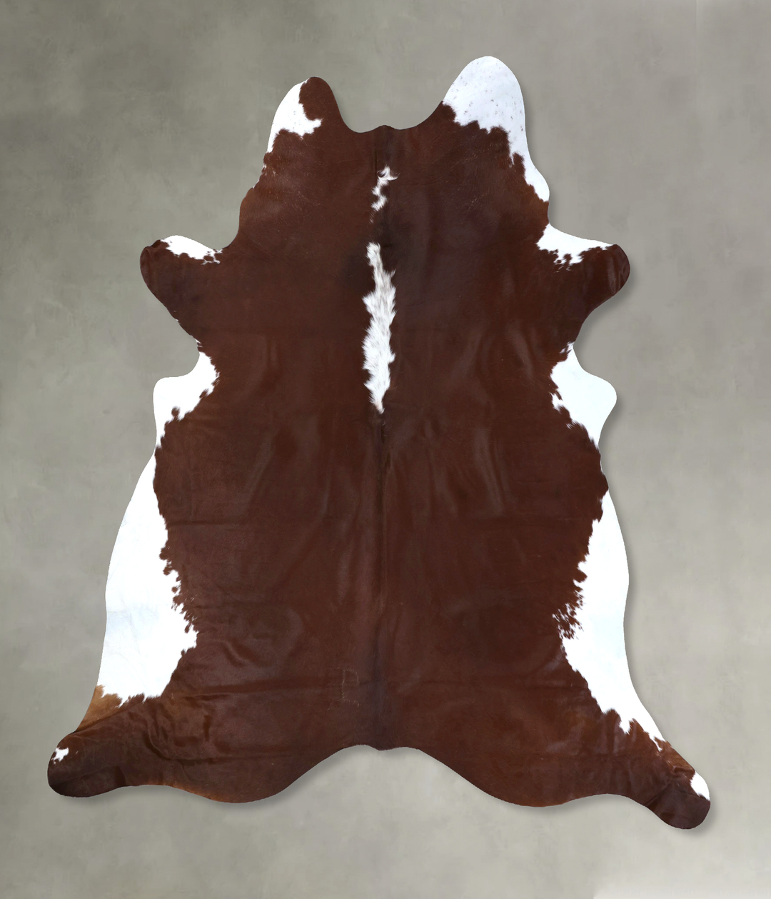 Hereford XX-Large Brazilian Cowhide Rug 8'9"H x 8'1"W #B19473 by Hudso