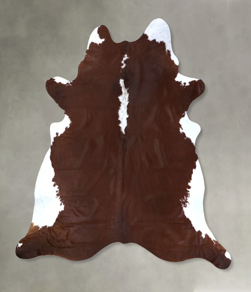 Hereford XX-Large Brazilian Cowhide Rug 8'9"H x 8'1"W #B19473 by Hudson Hides
