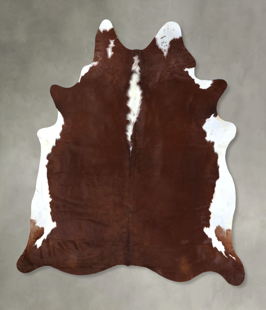 Hereford XX-Large Brazilian Cowhide Rug 8'7"H x 7'6"W #B19476 by Hudson Hides