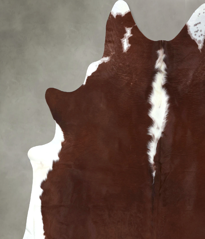 Hereford XX-Large Brazilian Cowhide Rug 8'7"H x 7'6"W #B19476 by Hudson Hides
