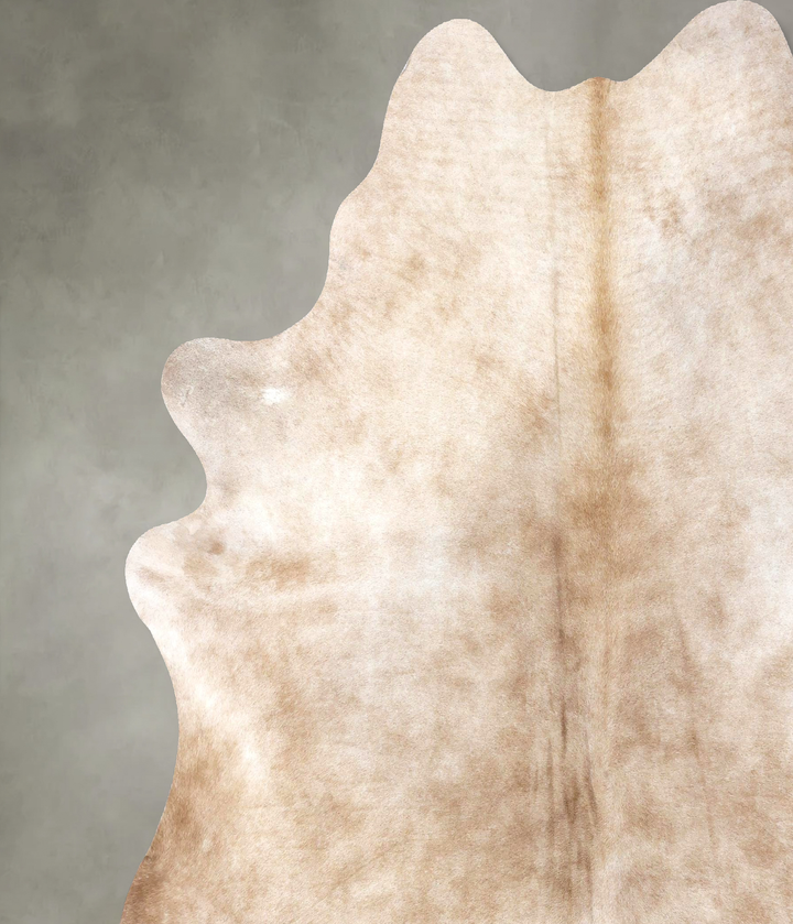 Light Caramel XX-Large Brazilian Cowhide Rug 8'0"H x 7'0"W #B19797 by Hudson Hides
