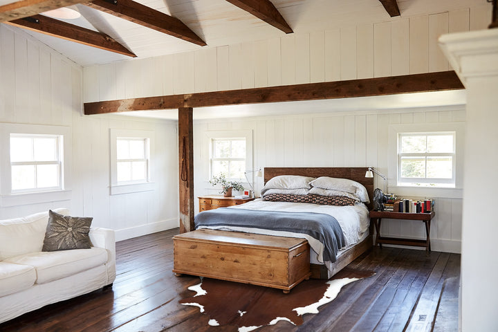 Brown and White Regular XX-Large Brazilian Cowhide Rug 8'0"H x 7'2"W #B19833 by Hudson Hides