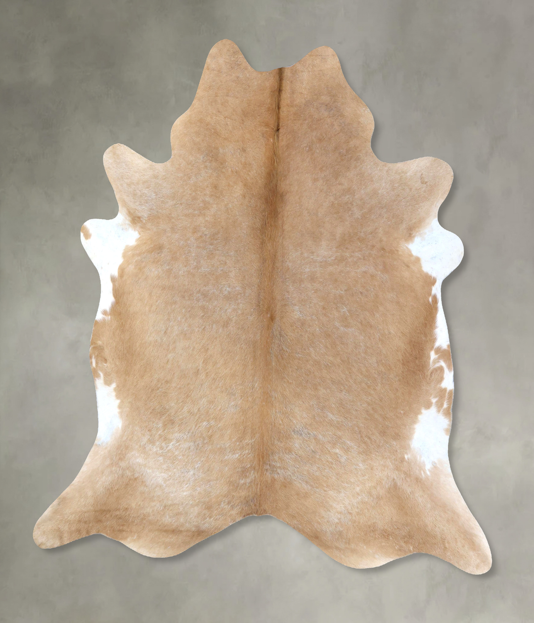 Light Caramel X-Large Brazilian Cowhide Rug 7'5"H x 6'8"W #B19918 by H