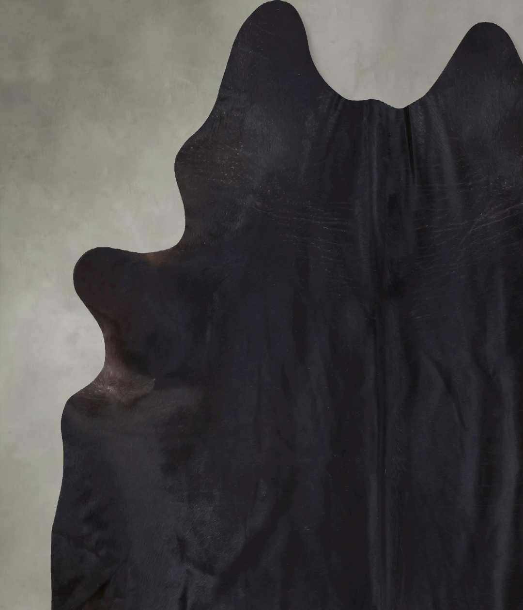 Solid Black XX-Large Brazilian Cowhide Rug 8'9"H x 7'4"W #B19970 by Hu