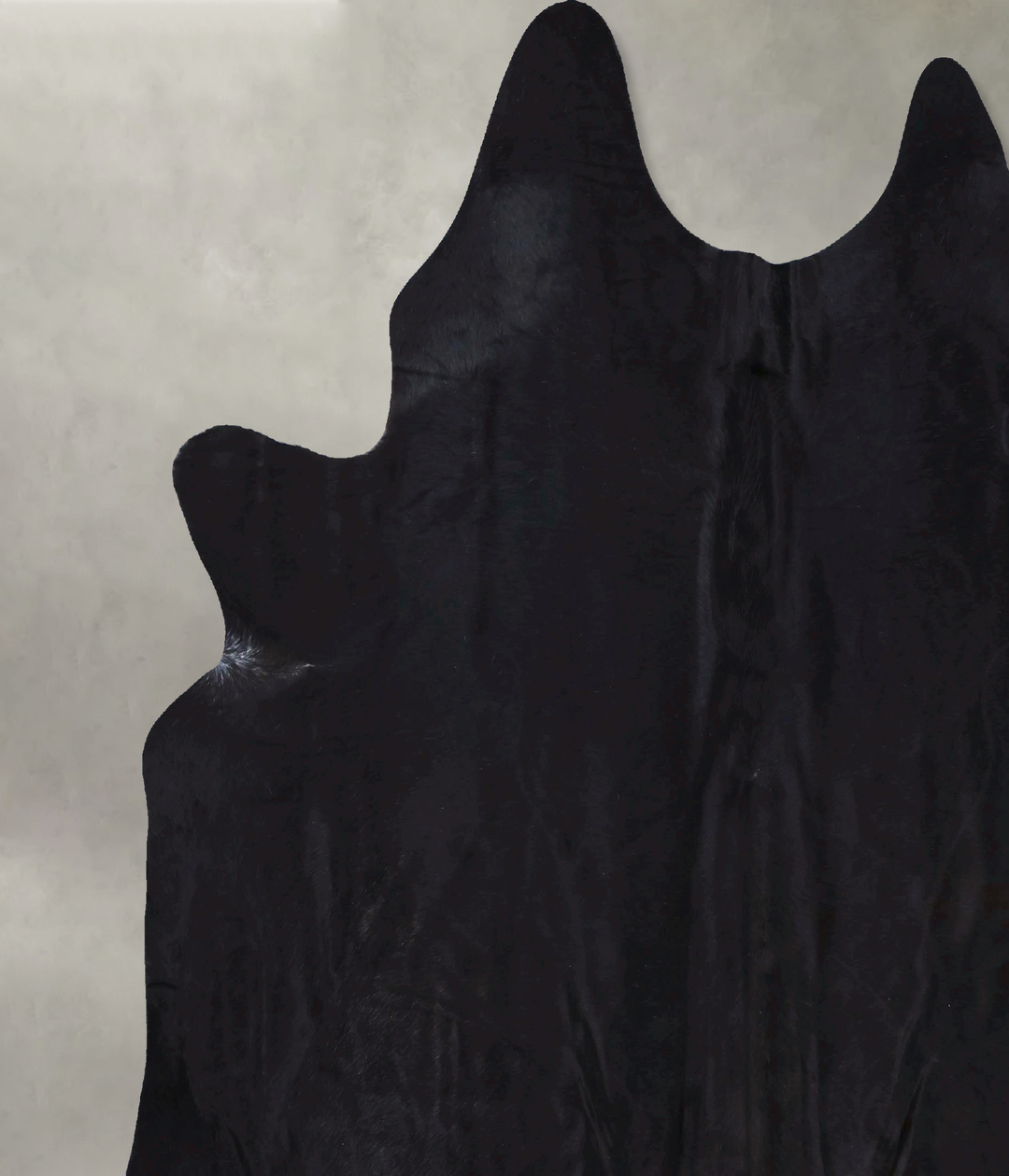 Solid Black XX-Large Brazilian Cowhide Rug 8'5"H x 7'3"W #B19979 by Hu