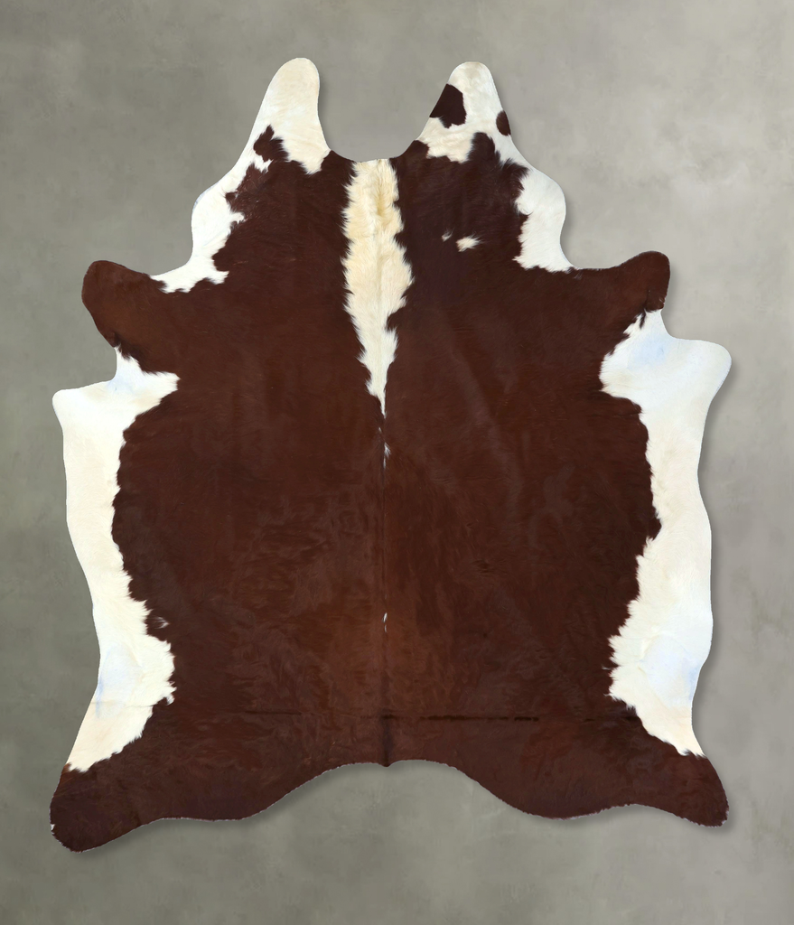 Hereford XX-Large Brazilian Cowhide Rug 9'1"H x 6'8"W #B19985 by Hudson Hides