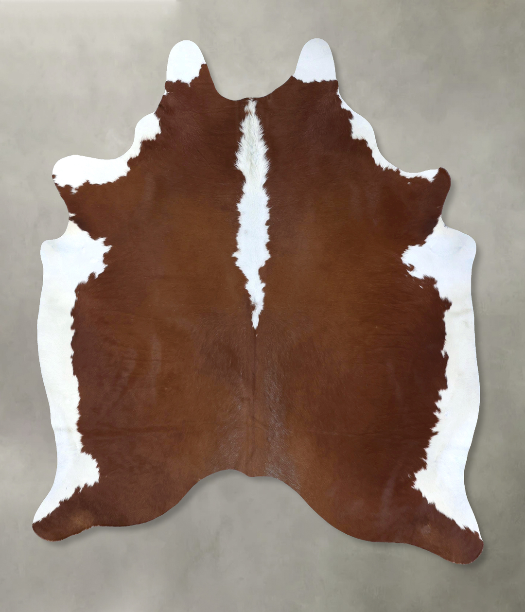 Hereford XX-Large Brazilian Cowhide Rug 7'10"H x 6'6"W #B20137 by Huds