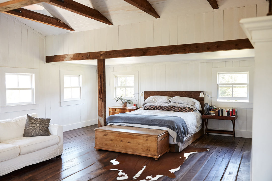 Hereford XX-Large Brazilian Cowhide Rug 8'0"H x 6'9"W #B20175 by Hudso