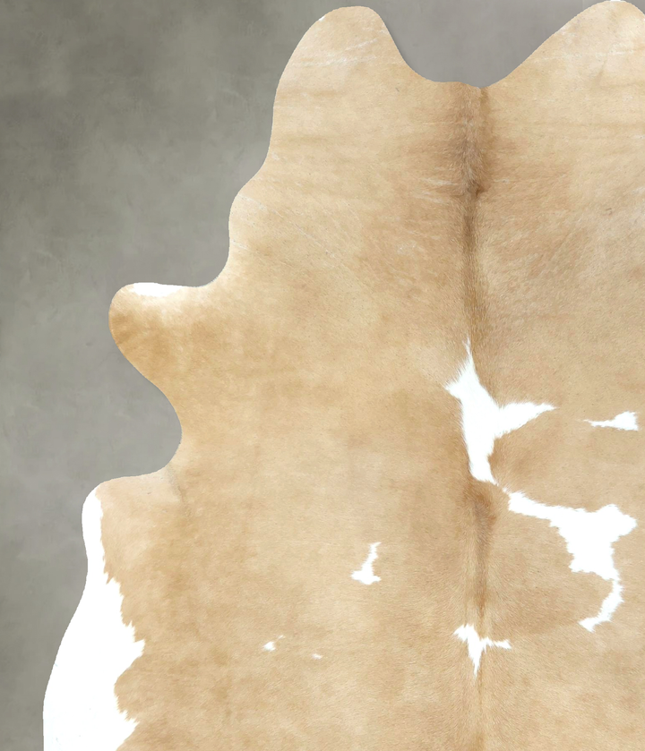Beige and White X-Large Brazilian Cowhide Rug 7'9"H x 6'0"W #B20457 by Hudson Hides