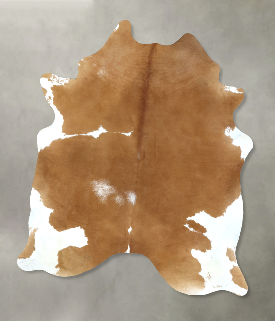 Beige and White XX-Large Brazilian Cowhide Rug 8'6"H x 6'7"W #B20548 by Hudson Hides