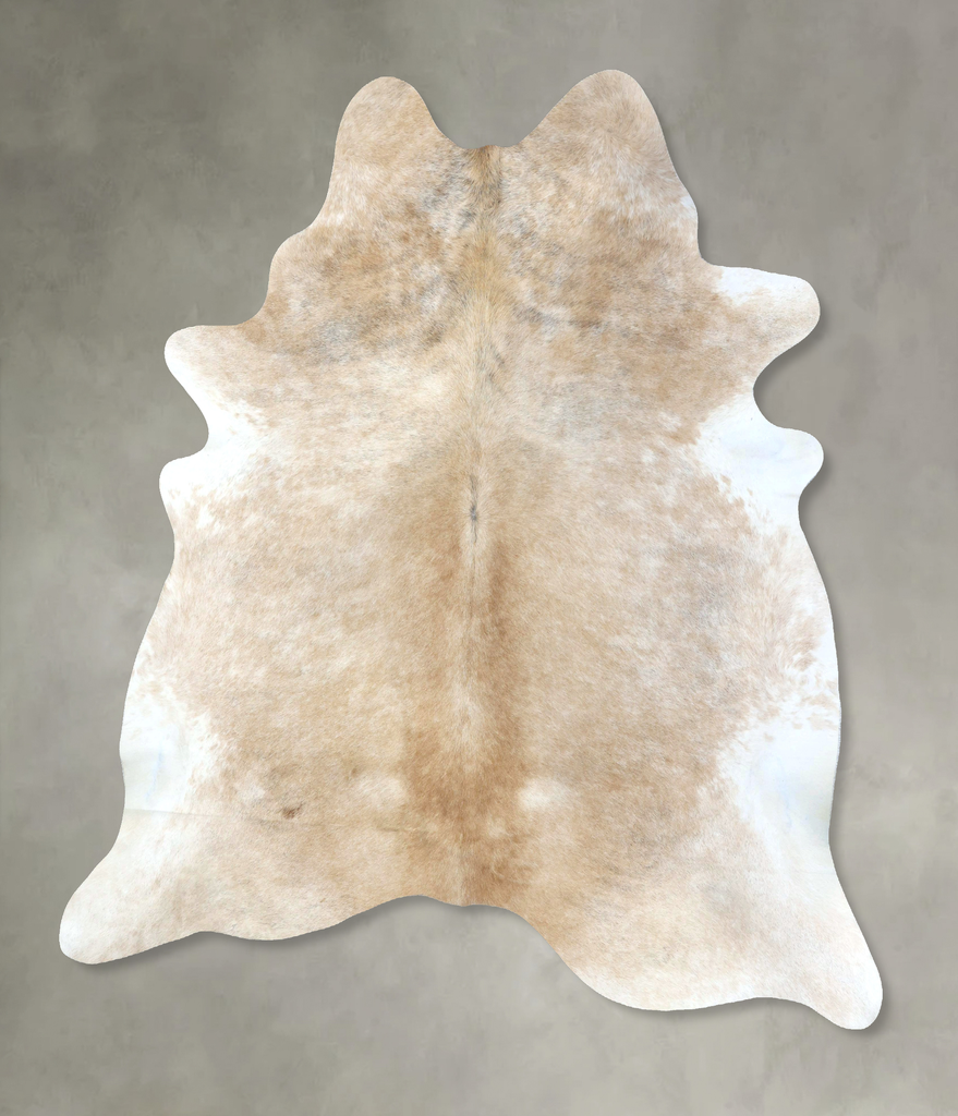 Light Caramel XX-Large Brazilian Cowhide Rug 8'6"H x 7'7"W #B20586 by Hudson Hides