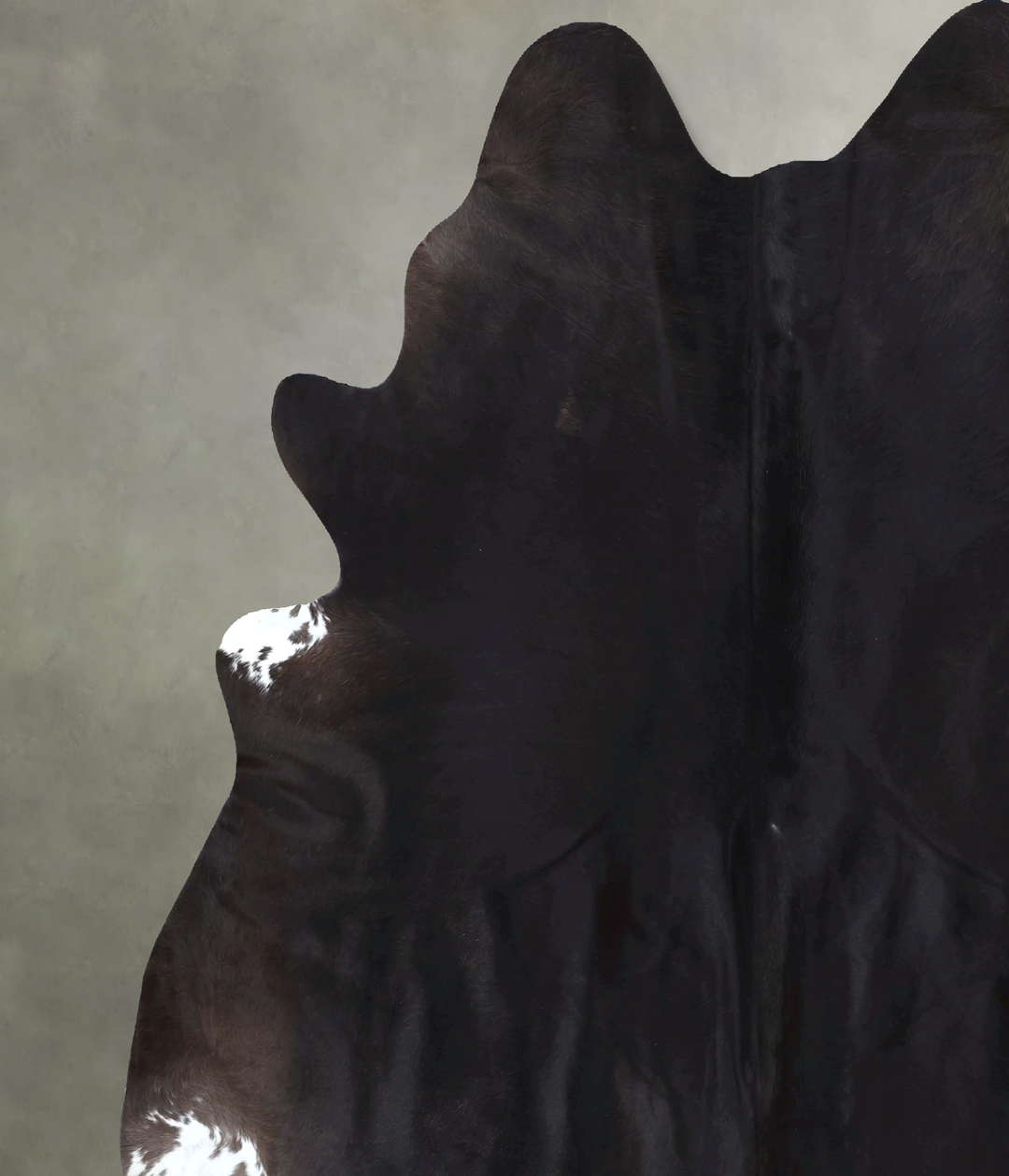 Solid Black XX-Large Brazilian Cowhide Rug 8'6"H x 7'6"W #B20679 by Hu