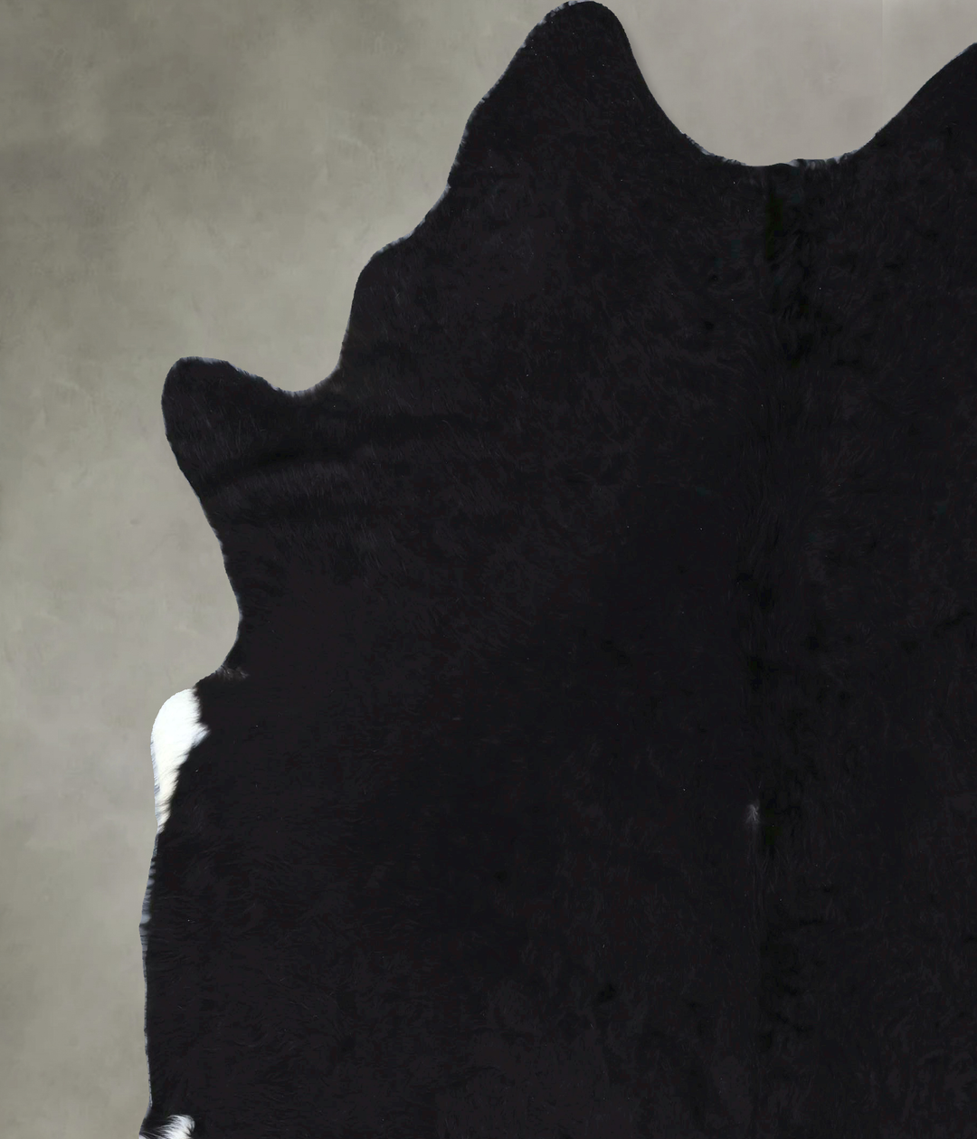 Solid Black XX-Large Brazilian Cowhide Rug 8'2"H x 7'2"W #B20688 by Hu