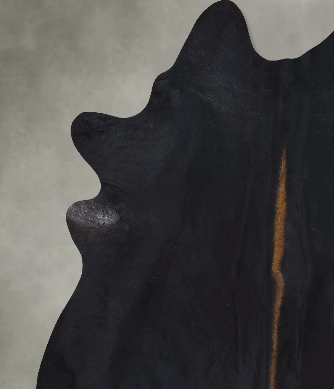 Solid Black XX-Large Brazilian Cowhide Rug 8'1"H x 6'9"W #B20833 by Hu
