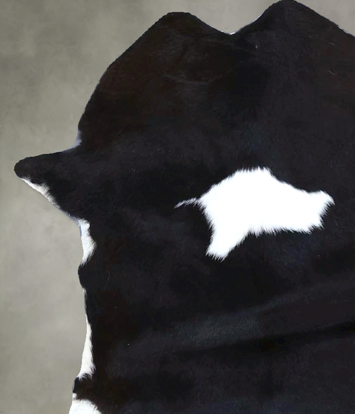 Calfhide Approx 2'x3' #B21372 by Hudson Hides