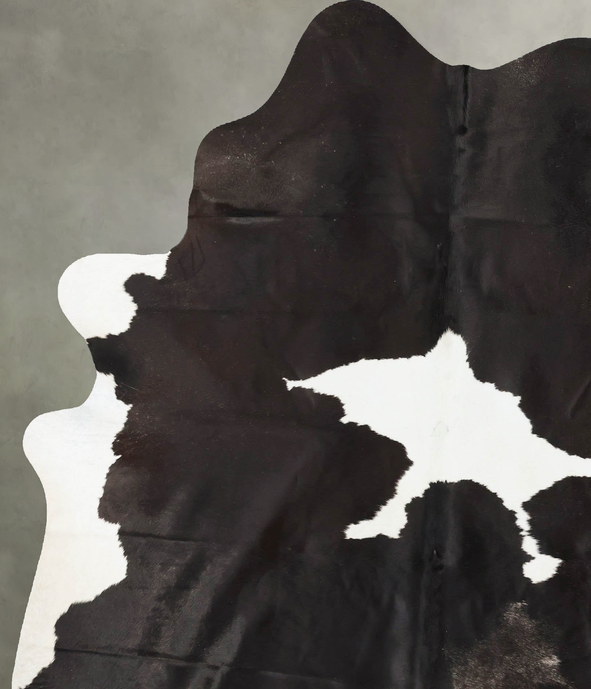 Black and White Cowhide Rug #B23909