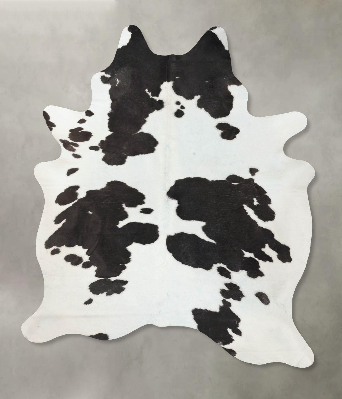Black and White Cowhide Rug #B23912