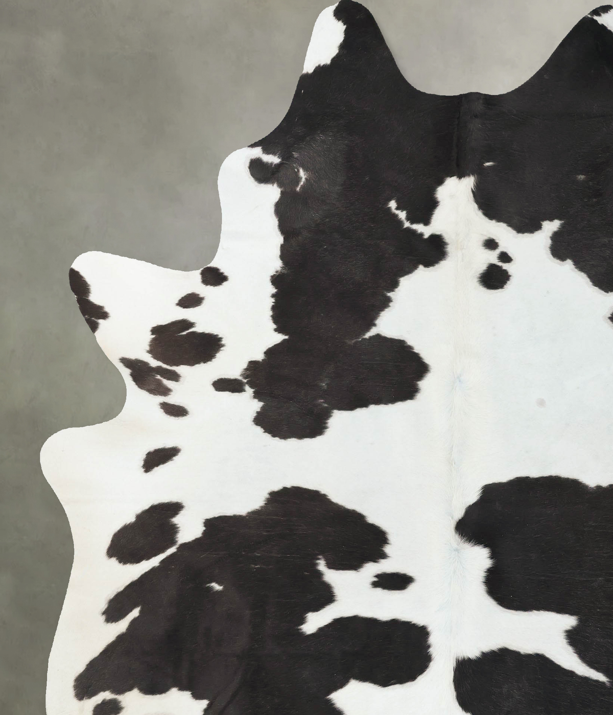 Black and White Cowhide Rug #B23912