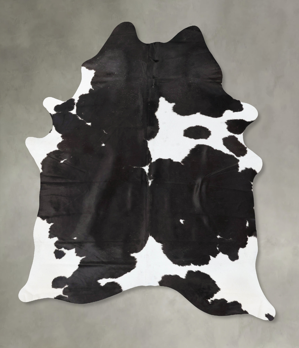 Black and White Cowhide Rug #B24070