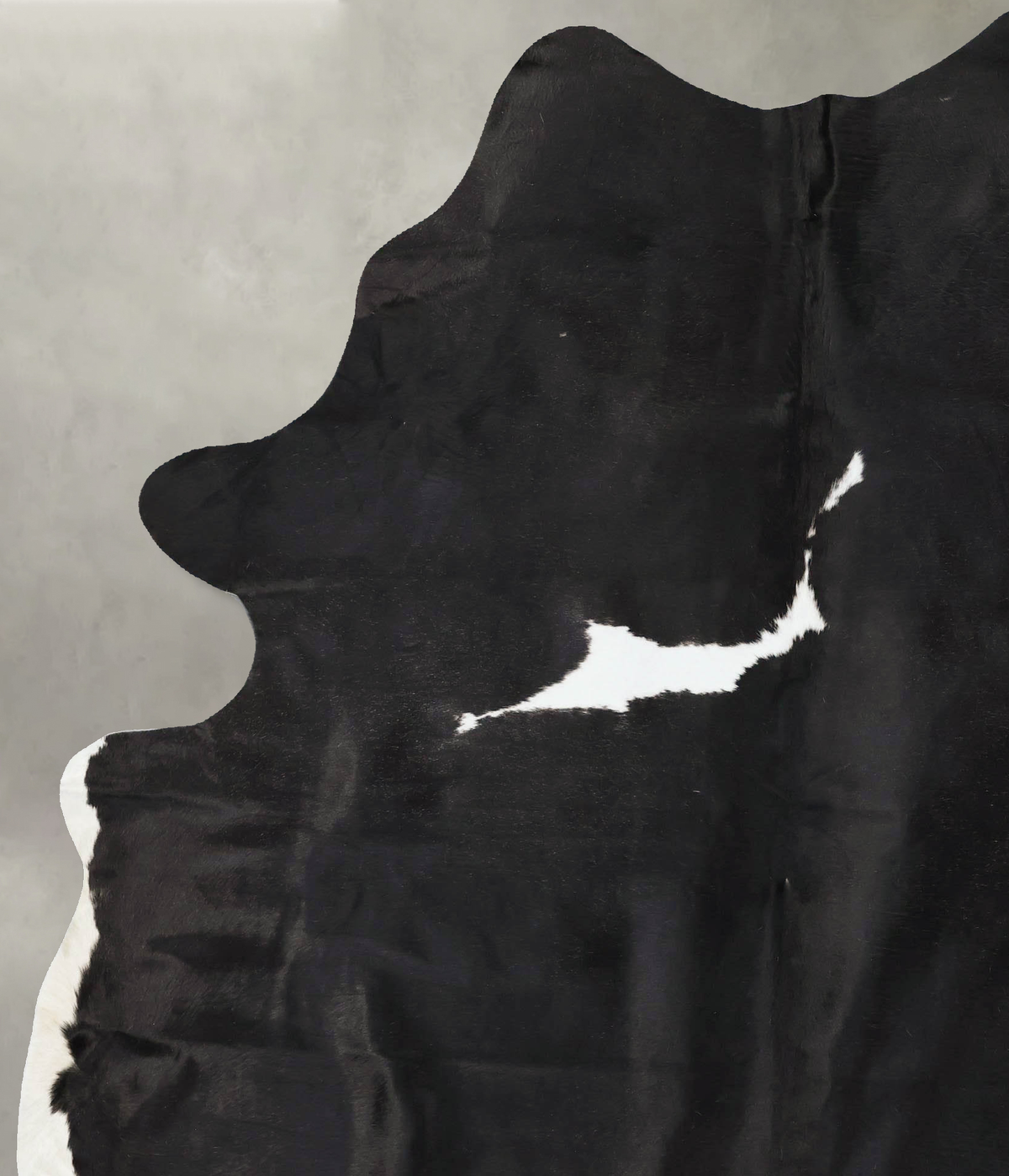 Black and White Cowhide Rug #B24107