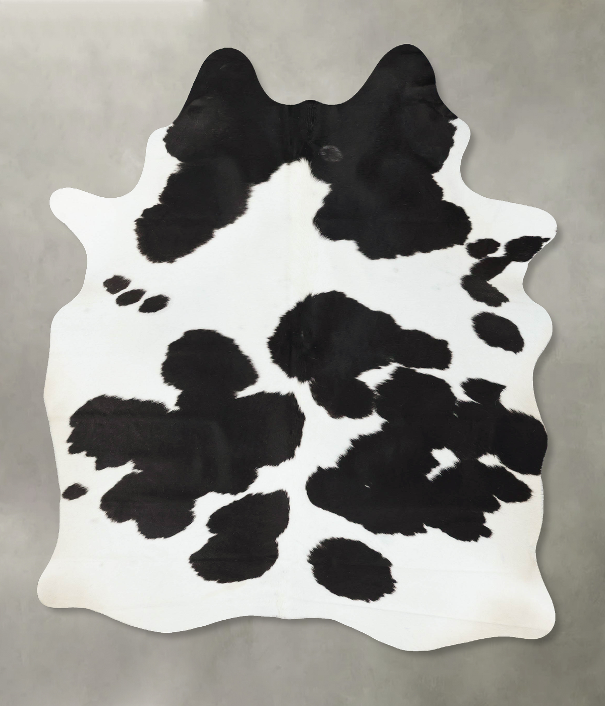 Black and White Cowhide Rug #B24187