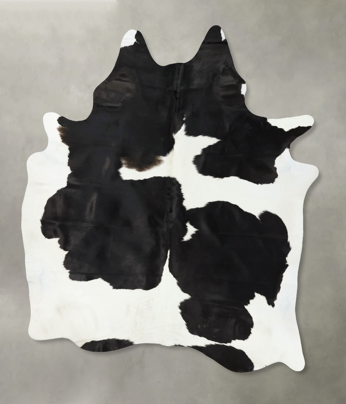 Black and White Cowhide Rug #B24309