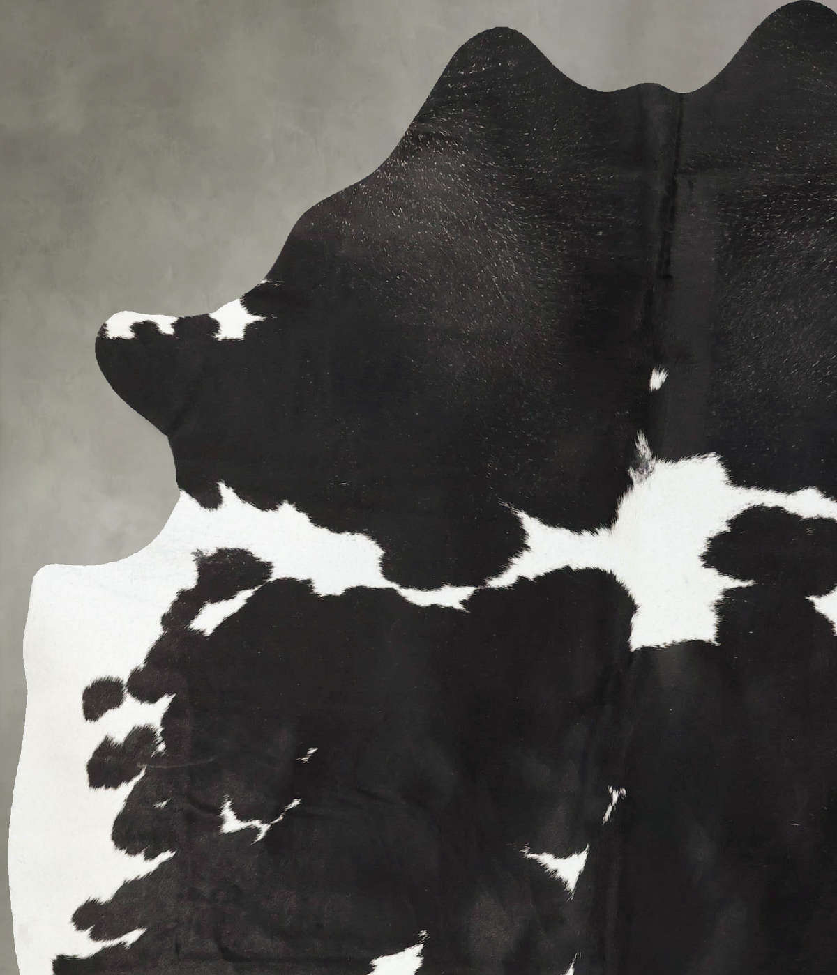 Black and White Cowhide Rug #B24347