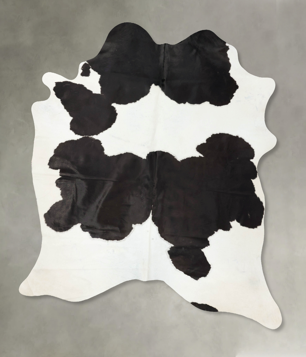 Black and White Cowhide Rug #B24383