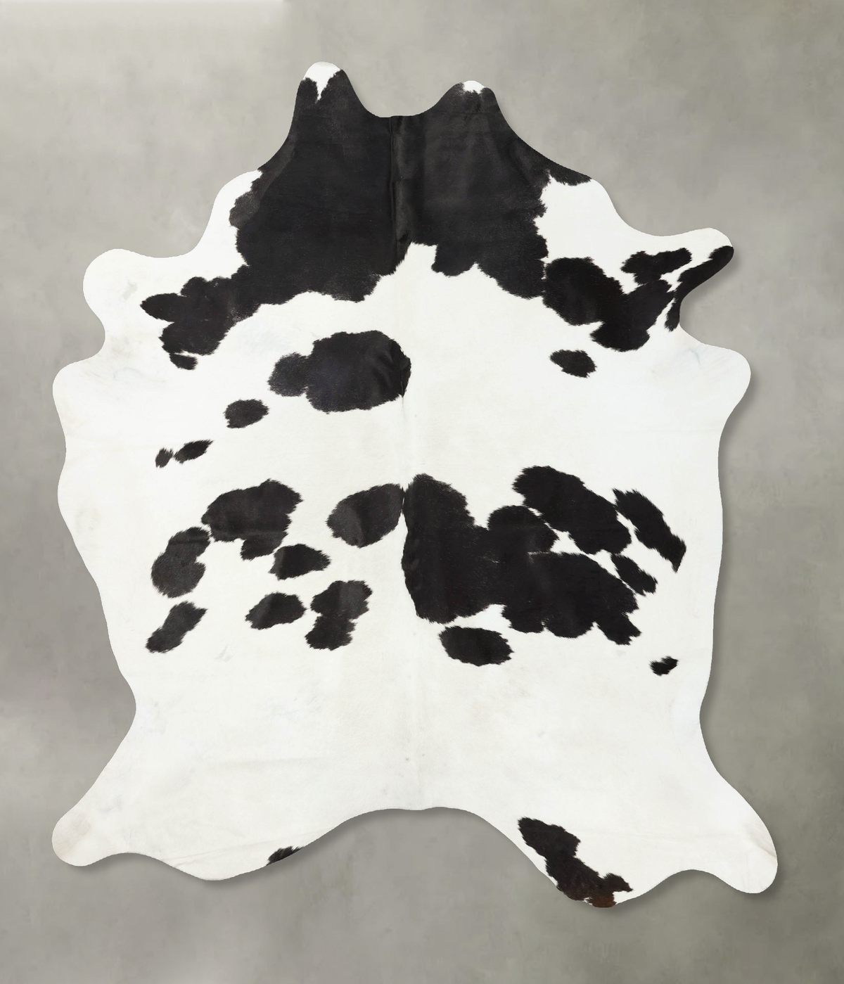 Black and White Cowhide Rug #B24385