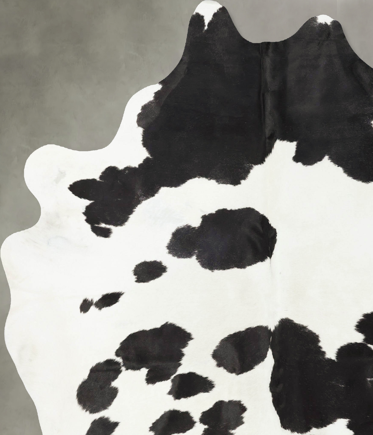 Black and White Cowhide Rug #B24385