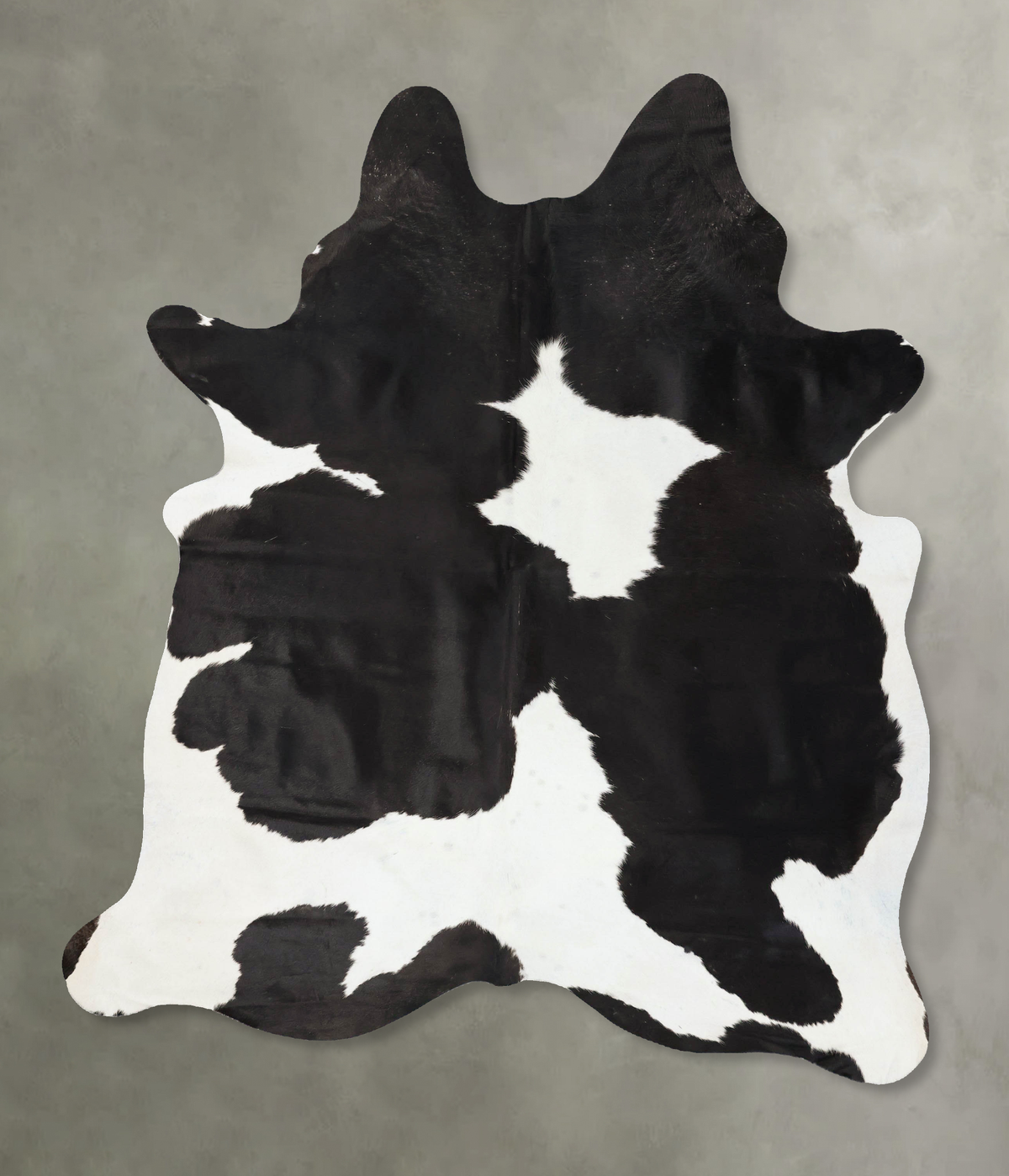 Black and White Cowhide Rug #B24512